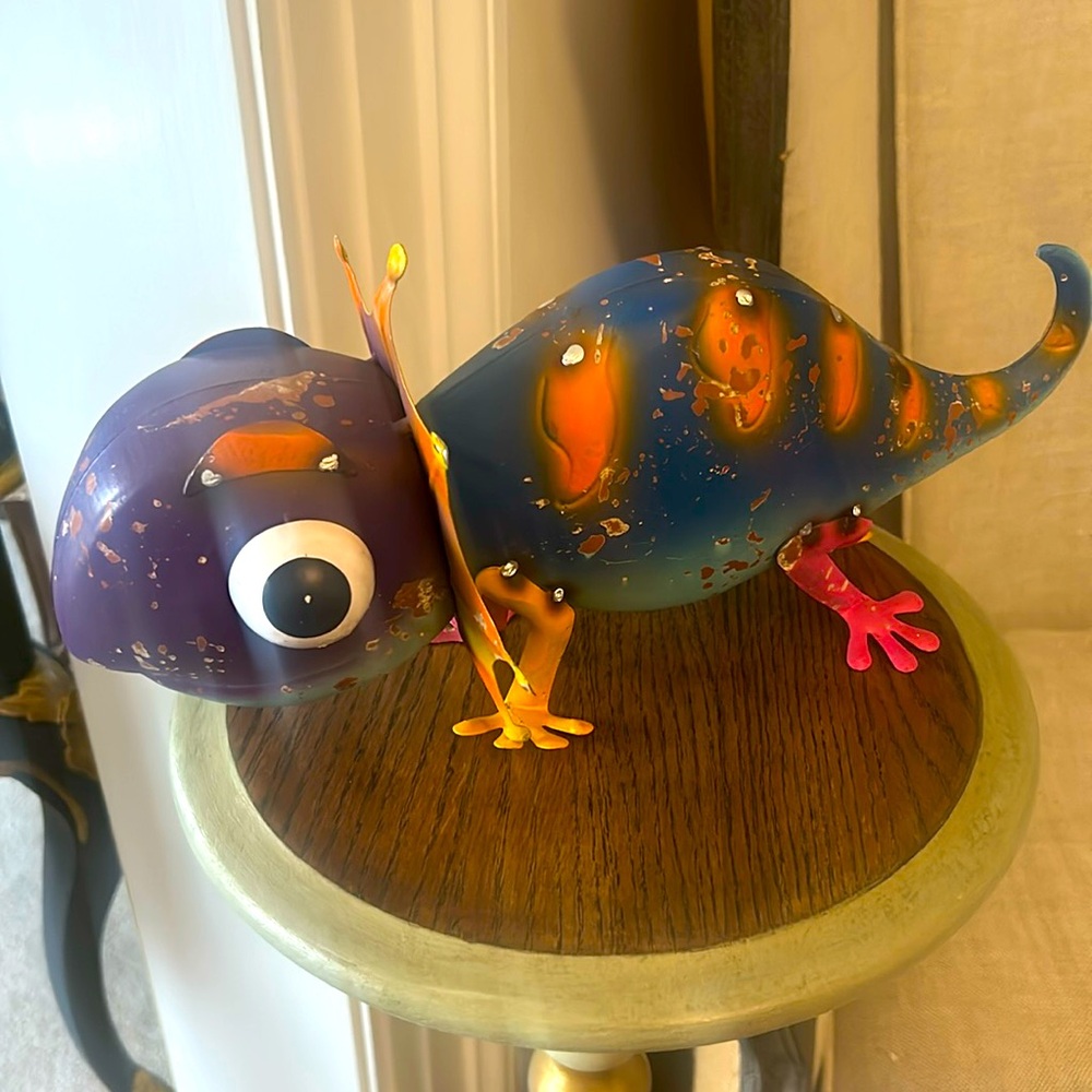 NWT Metal 15” Iguana Home Garden Decor